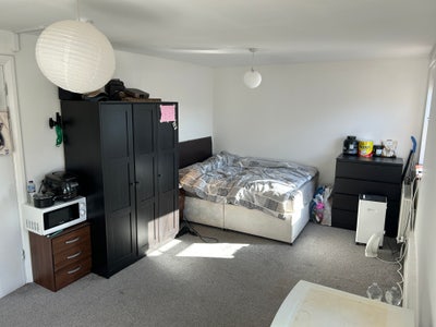Massive Double Room ZONE 2 Main Photo