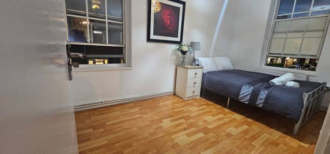 Spacious Double Room in Heart of Shadwell Main Photo
