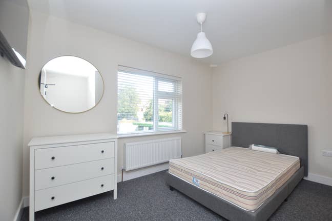 Double En-Suite Rooms Available in NR4 Main Photo