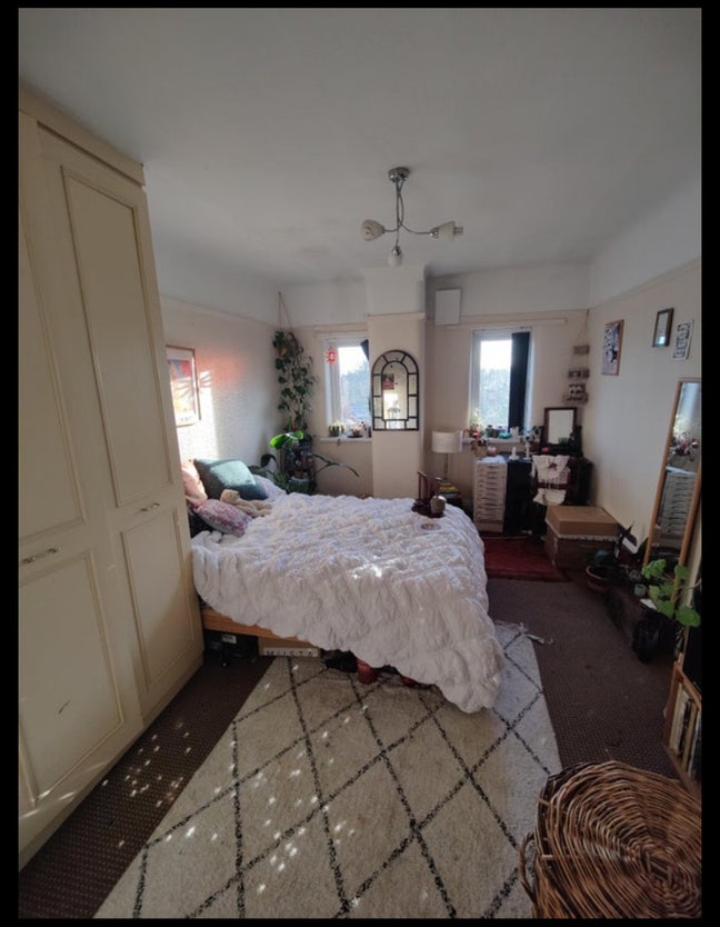 Lovely cheap Chorlton flat Main Photo