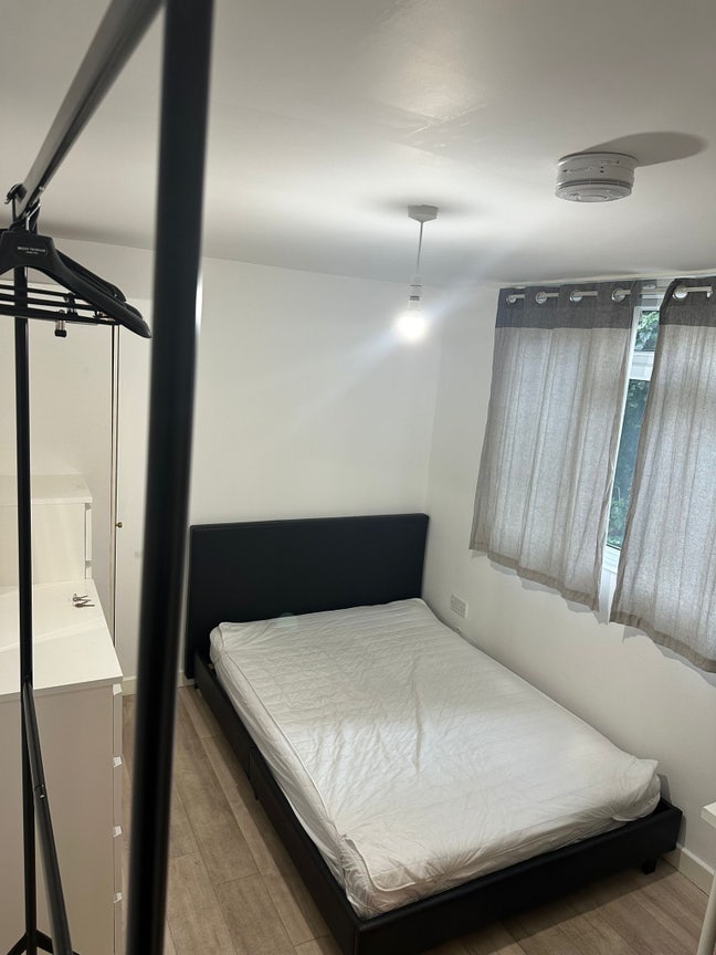 Double Room 5min walk to Queens Road Peckham St Main Photo