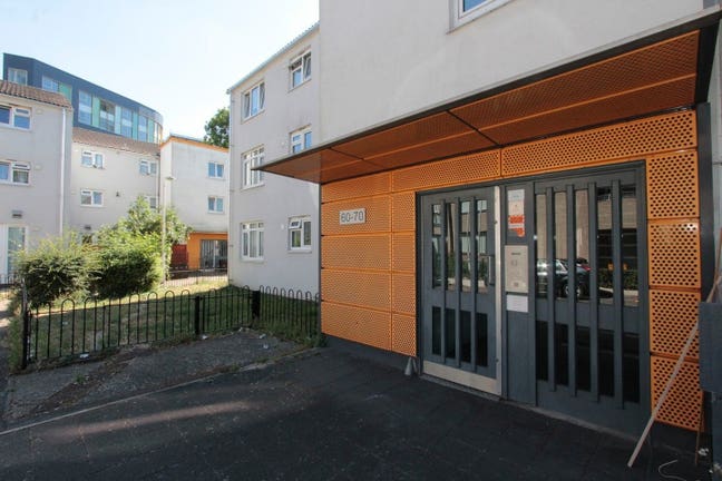 3 Top Fuenished Rooms in E13/Plaistow/District Ln Main Photo