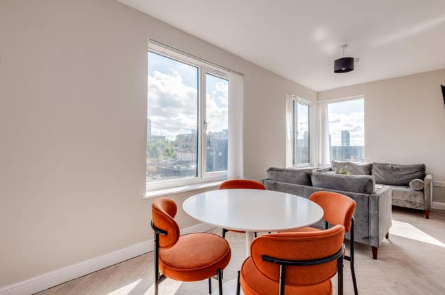 Cosi City Centre Houseshare Main Photo