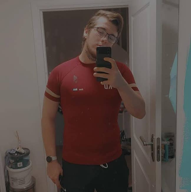 - Looking for a Room Main Photo