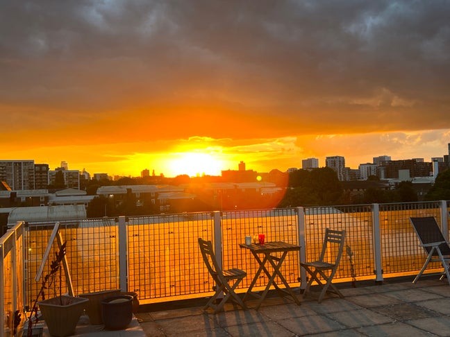 1 Double-Room in a Penthouse near Canary Wharf Main Photo