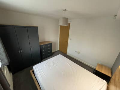 Double room Available - Cardiff Bay Main Photo