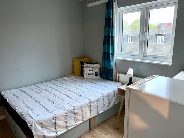 Nice Double Bedroom- Bermondsey/ London Bridge Main Photo