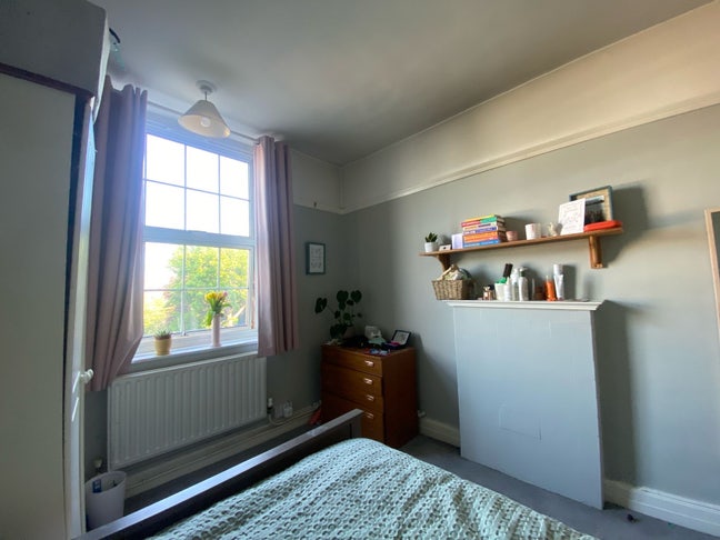 Double room available in Streatham Hill Main Photo