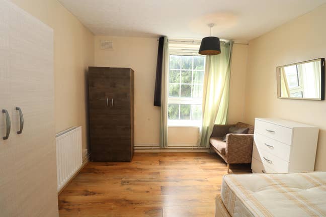 ✨ Bright Double Room – 5 Mins to Canary Wharf ✨ Main Photo