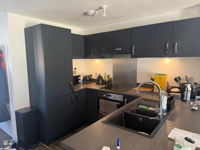 Bedroom for rent in Rumwell  Main Photo