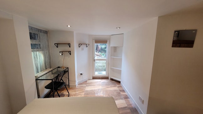 Double room with private entrance Main Photo