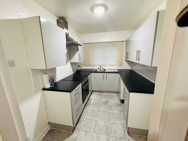 2 Bed Flat to rent - Hayes - £1750 Ex Bills  Main Photo