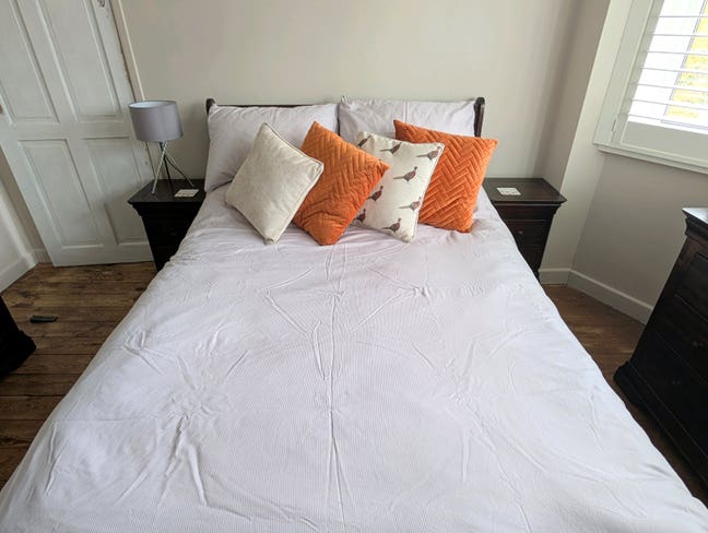 Quality Double Bedroom with new furniture.  Main Photo