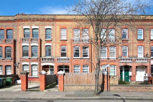 Fabulous 5 Bed Flat with 5 Ensuite and 2 Terraces Main Photo