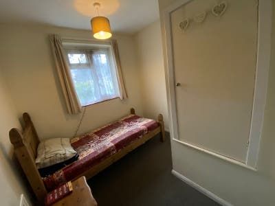 Single room Main Photo
