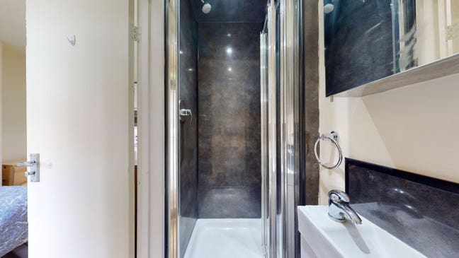 * Available Flat in Cricklewood- Book Your Viewing Main Photo