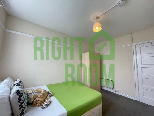 Affordable Double Room | £649 | E15  Main Photo