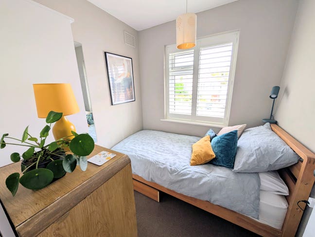 Newly decorated single in shared home.  Main Photo