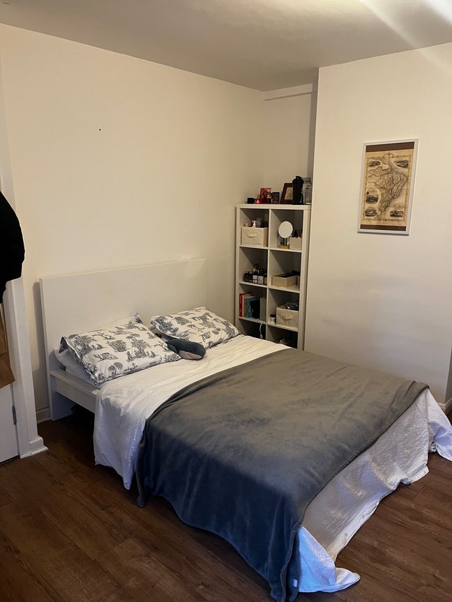 Short-Let Double Room in Depftord 🌸 Main Photo