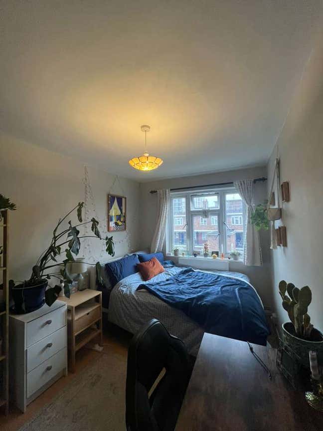 Double Room in Hoxton, available November 1st Main Photo