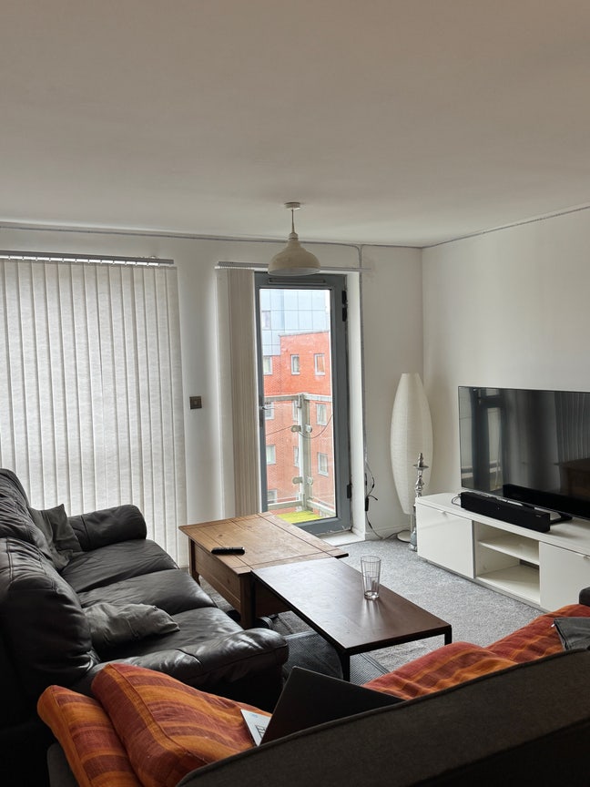 1 bedroom flat share  Main Photo