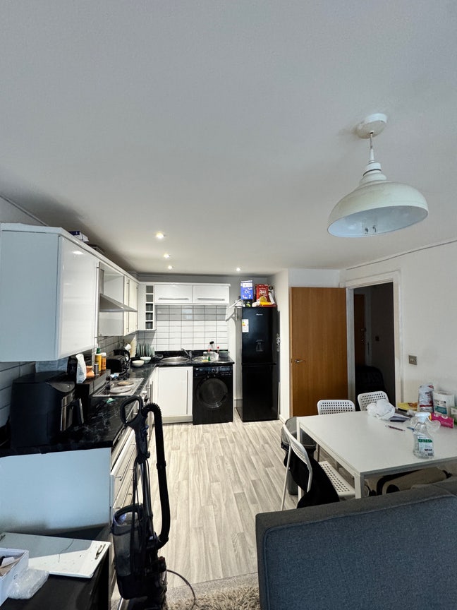1 bedroom flat share  Main Photo