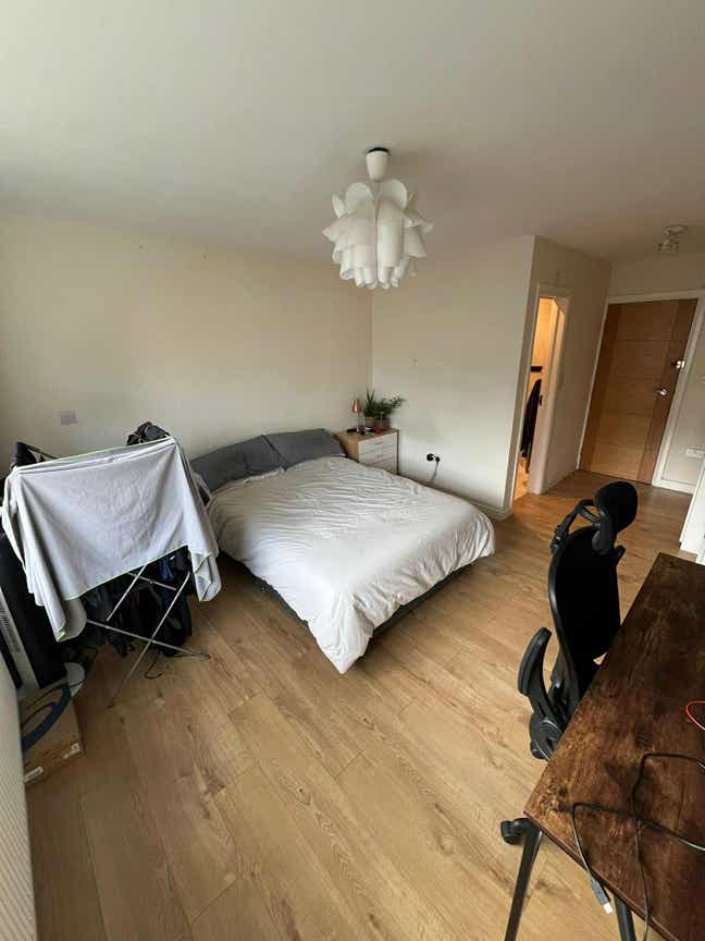 Two Spacious Rooms in Battersea / Clapham Main Photo