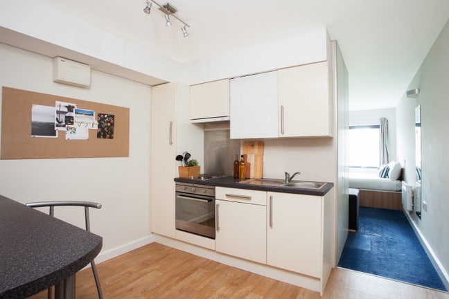 Dorset House Studio - Near Brookes Uni Main Photo