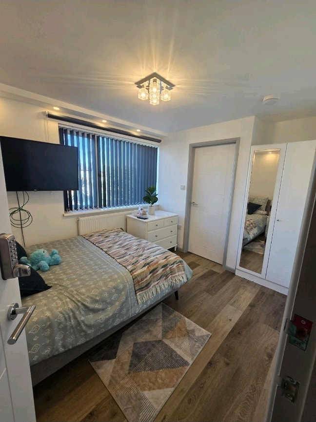 Double room with en-suite Main Photo