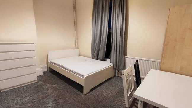 GR8 Double Room in Seven Sisters Available Now! Main Photo