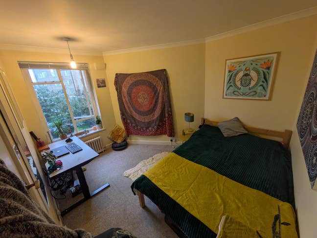 Double room for rent in Hove near the beach :) Main Photo