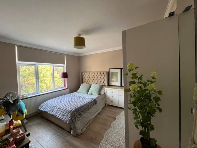 Double Room in Tottenham with own Bathroom  Main Photo