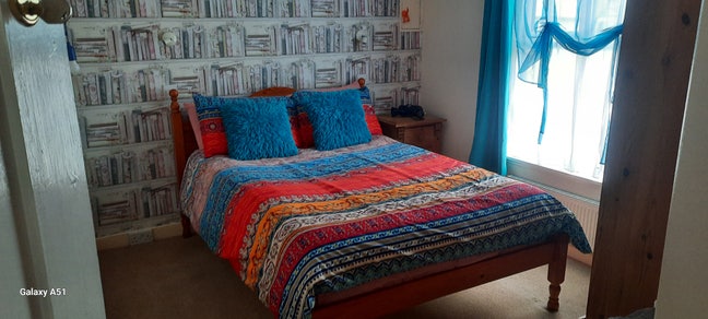 Double room to rent  Main Photo