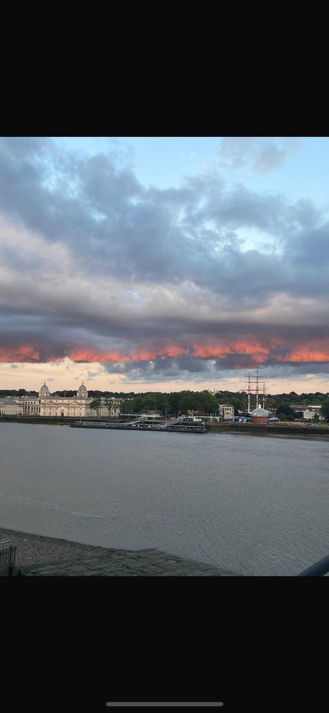 Double room on the Thames  Main Photo