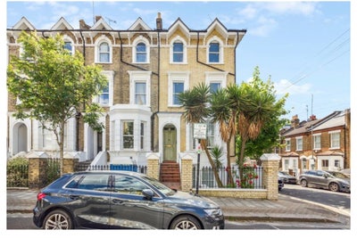 Gorgeous double room available in Wandsworth Town Main Photo