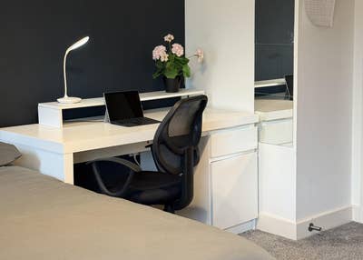 Spacious Ensuite Double Bedroom CMK Great Location Main Photo