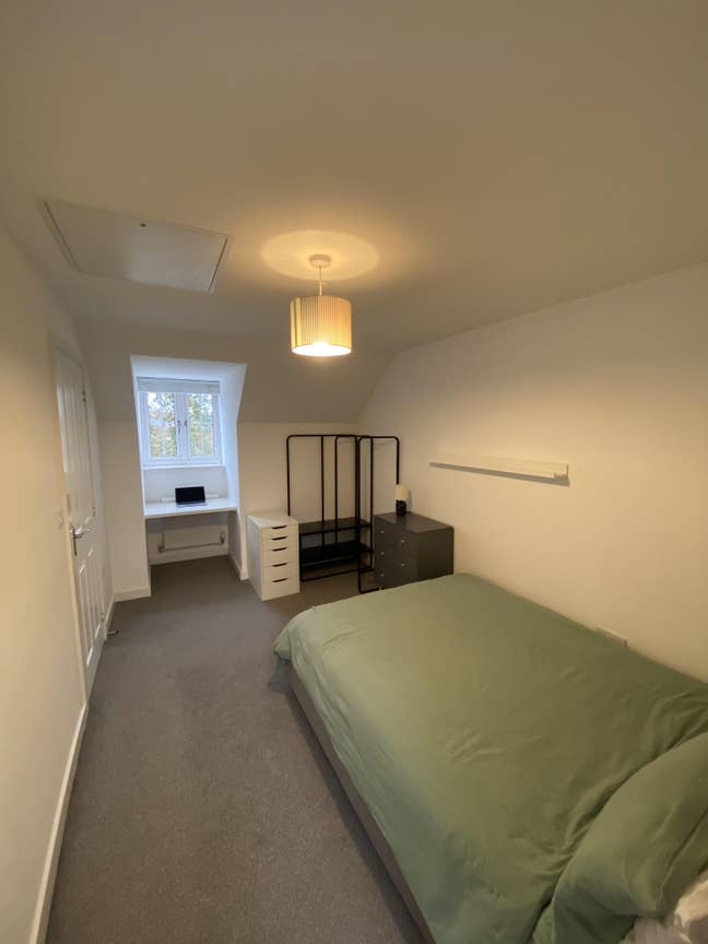 Ensuite Double Room in Kingsmere, Bicester Main Photo