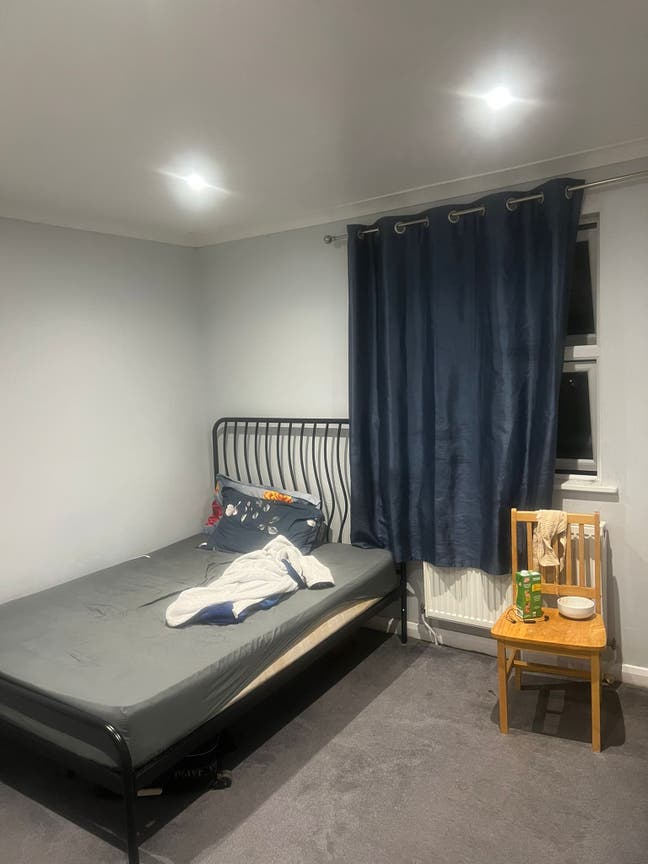 Double room to let  Main Photo