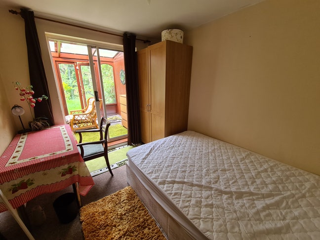 Room with private conservatory Main Photo