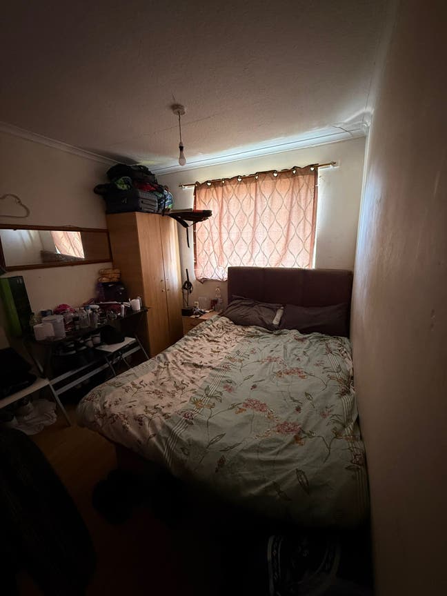  Spacious  &  Cosy  Double  Room  for  Rent  AT  UB5 Main Photo