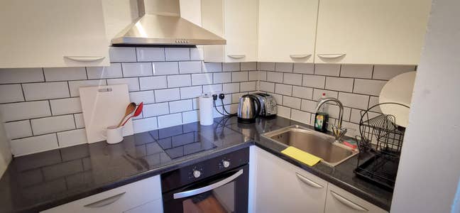 Bright Double Room – Fountain Park – £500pcm (Prof Main Photo