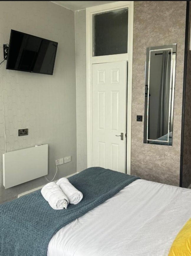 Lovely single room and double room  Main Photo