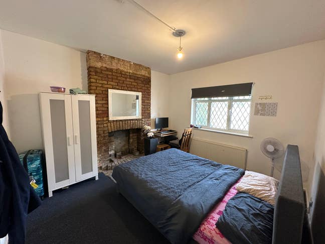 5 Rooms Available in Southend On Sea Main Photo