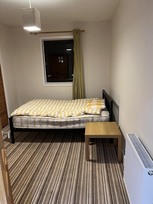 Room for Rent in Rutherglen - Bills Included Main Photo