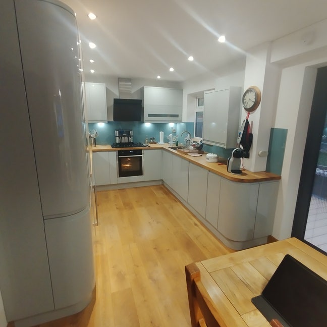Double room to let Main Photo