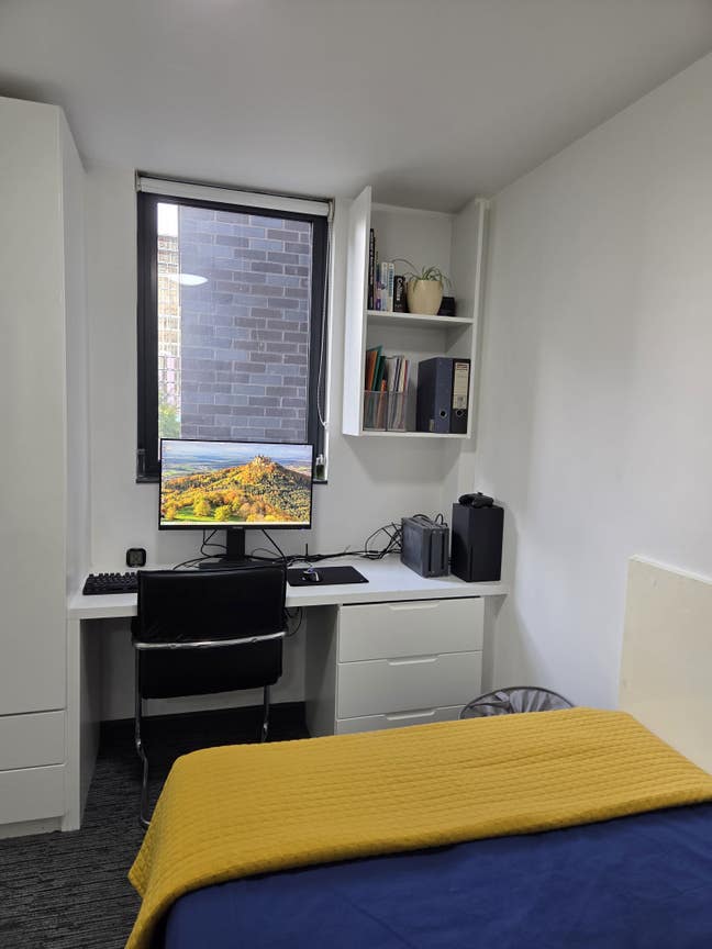 Double Ensuite room in student flat Main Photo