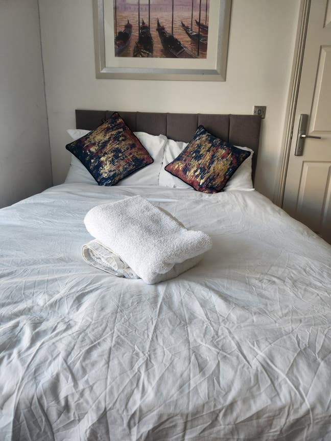 Cosy self-contained room Main Photo