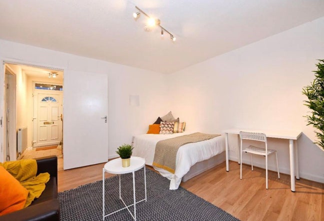 2 Superb Rooms - 5min to St - Lovely Area Main Photo
