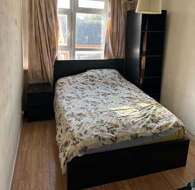 Double Room with Wardrobes and Drawers Main Photo
