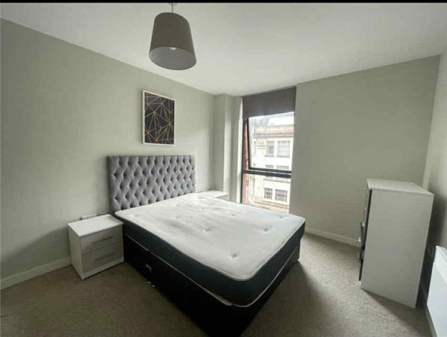 Double room with ensuite in M3 Flat  Main Photo